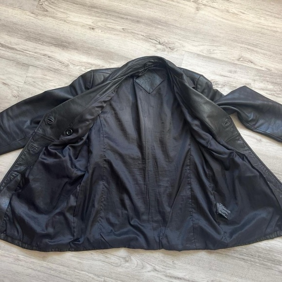 Vintage leather jacket - Picture 5 of 7